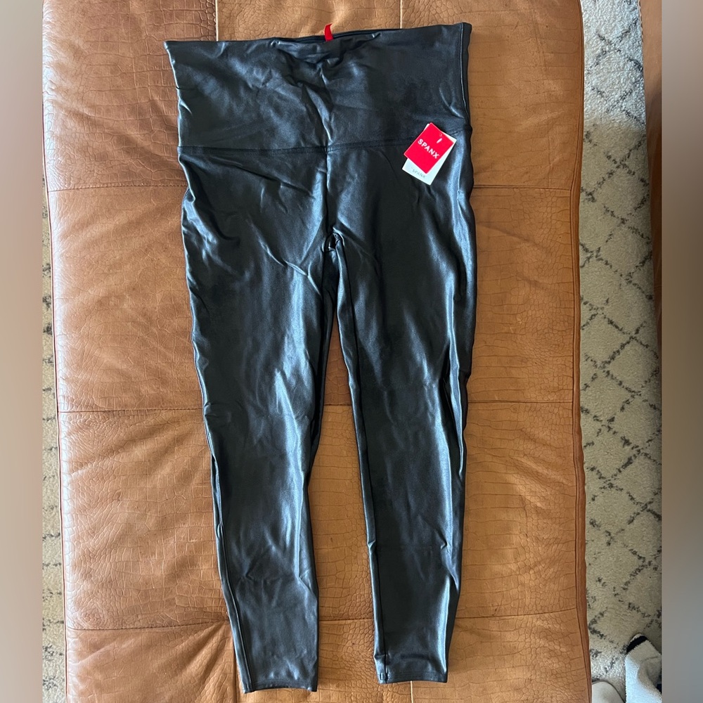 NWT SPANX faux leather leggings, high waisted, black, new with tags, size 3x